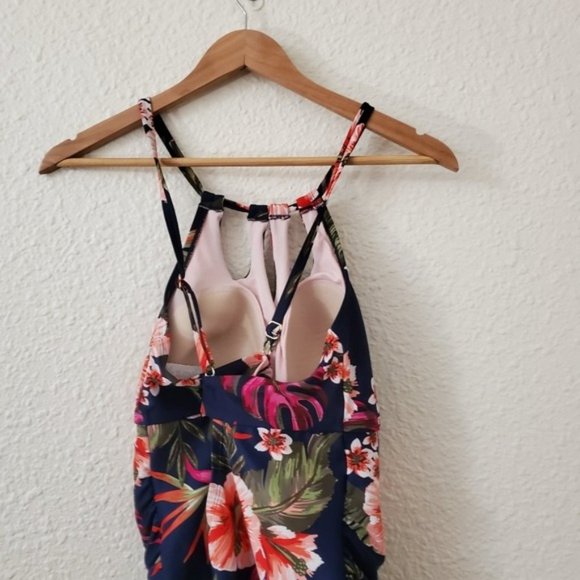 Kona Sol Navy Floral Keyhole Strap One Piece - Picture 5 of 6